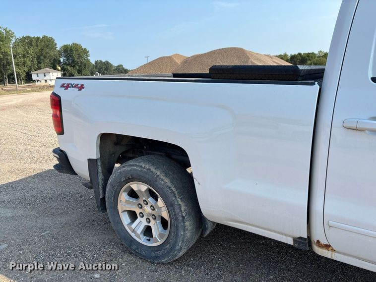 image for item DZ4489 2016 Chevrolet Silverado 1500 Ext. Cab pickup truck