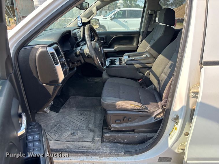 image for item DZ4489 2016 Chevrolet Silverado 1500 Ext. Cab pickup truck