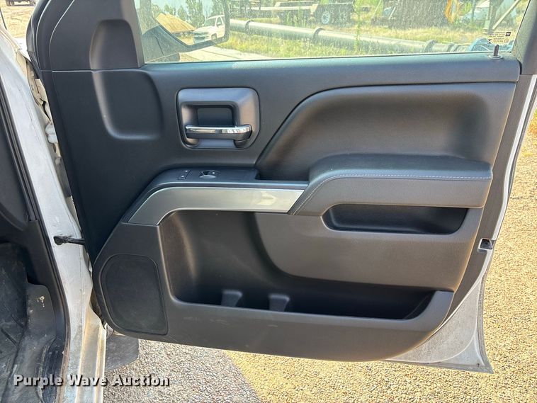 image for item DZ4489 2016 Chevrolet Silverado 1500 Ext. Cab pickup truck