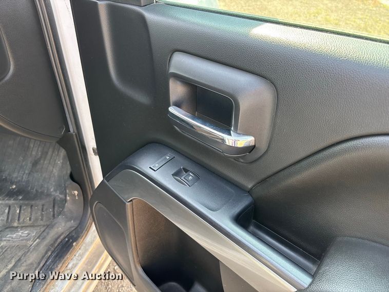 image for item DZ4489 2016 Chevrolet Silverado 1500 Ext. Cab pickup truck