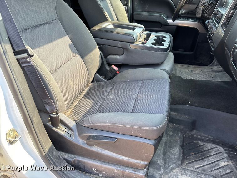 image for item DZ4489 2016 Chevrolet Silverado 1500 Ext. Cab pickup truck