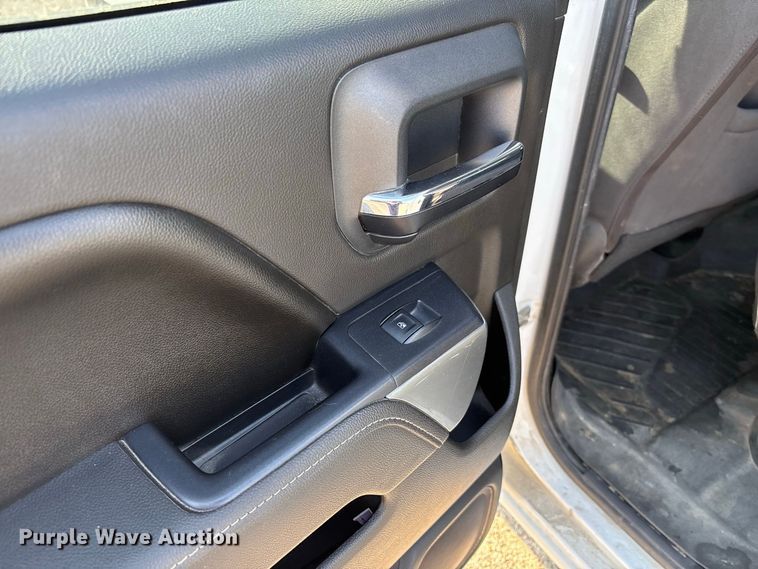 image for item DZ4489 2016 Chevrolet Silverado 1500 Ext. Cab pickup truck