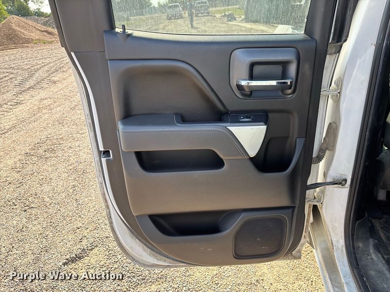 image for item DZ4489 2016 Chevrolet Silverado 1500 Ext. Cab pickup truck