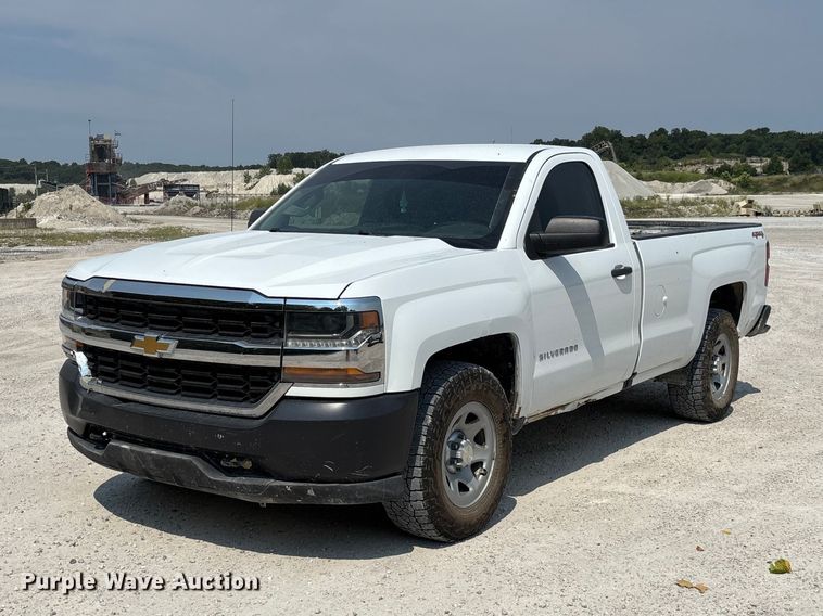 2017 Chevrolet Silverado 1500 pickup truck