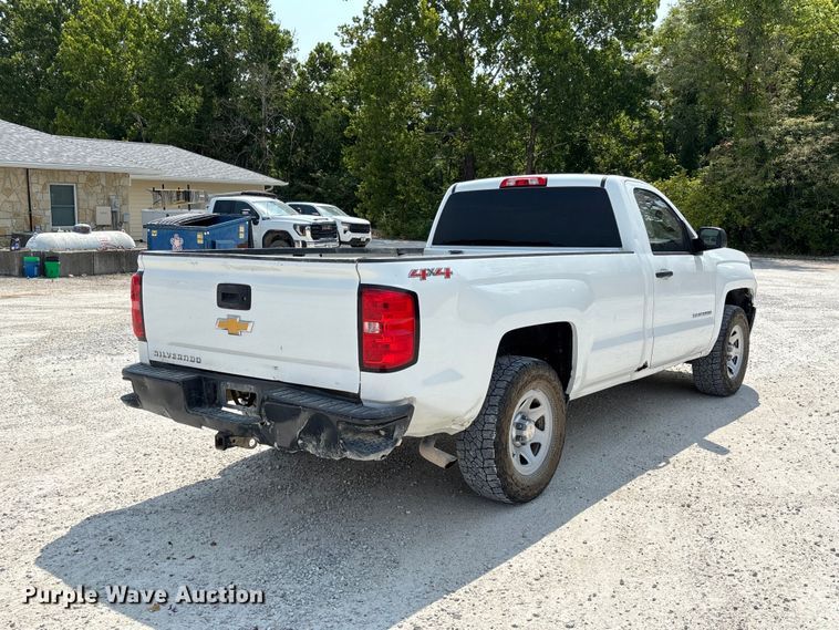 image for item DZ4490 2017 Chevrolet Silverado 1500 pickup truck