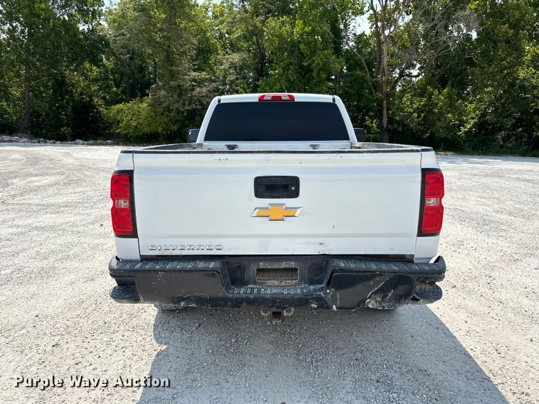 image for item DZ4490 2017 Chevrolet Silverado 1500 pickup truck