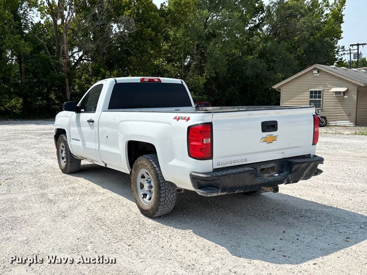 image for item DZ4490 2017 Chevrolet Silverado 1500 pickup truck