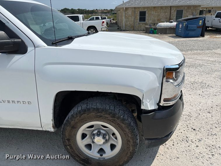 image for item DZ4490 2017 Chevrolet Silverado 1500 pickup truck