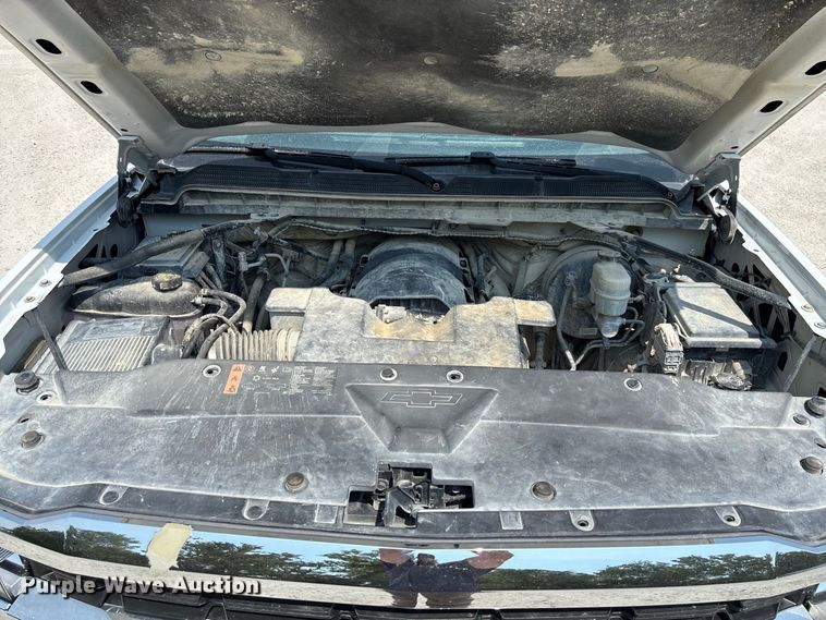 image for item DZ4490 2017 Chevrolet Silverado 1500 pickup truck