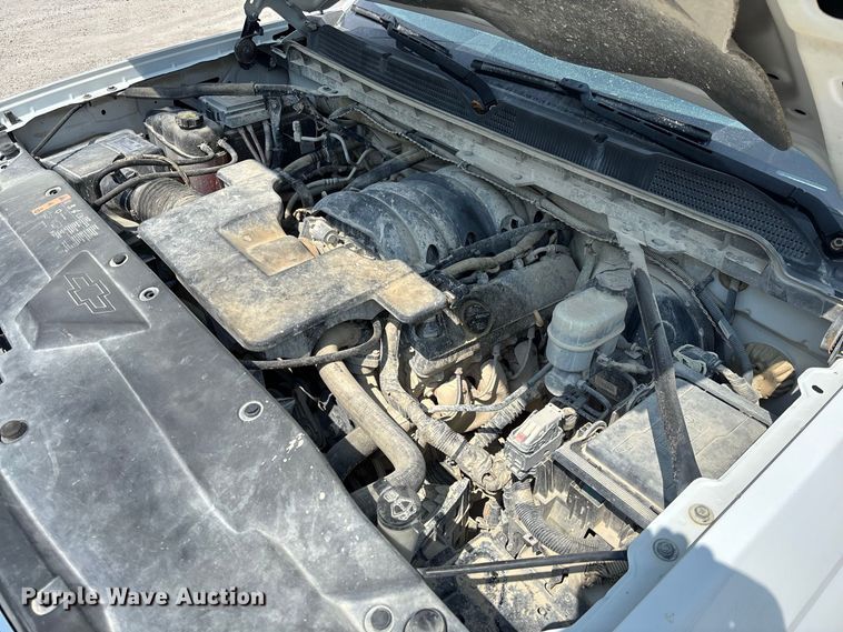 image for item DZ4490 2017 Chevrolet Silverado 1500 pickup truck
