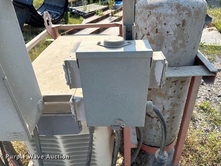 image for item DZ4492 Generac 0064391 generator