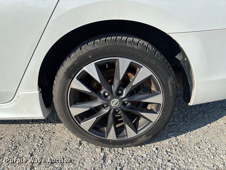 image for item DZ4510 2016 Nissan Sentra 
