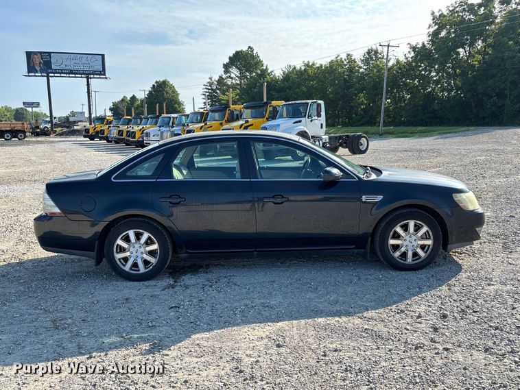 image for item DZ4511 2008 Ford Taurus 