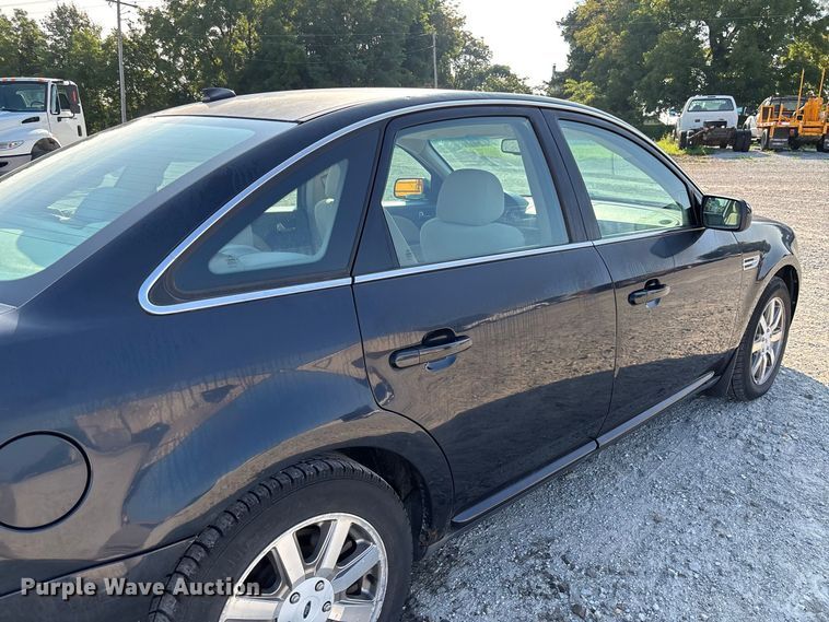 image for item DZ4511 2008 Ford Taurus 