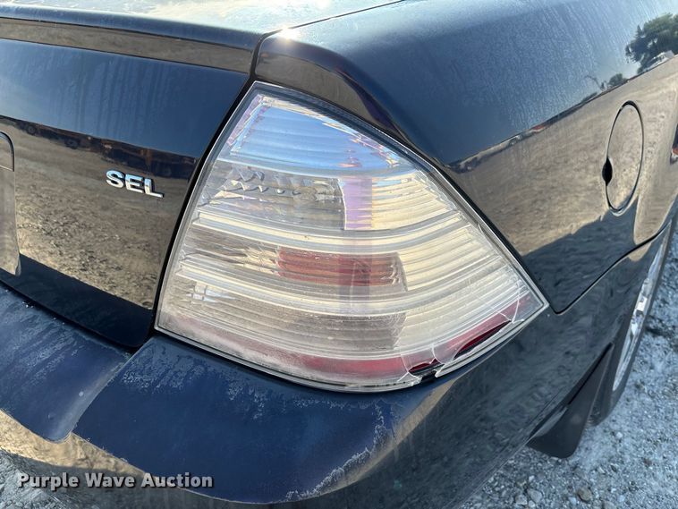 image for item DZ4511 2008 Ford Taurus 
