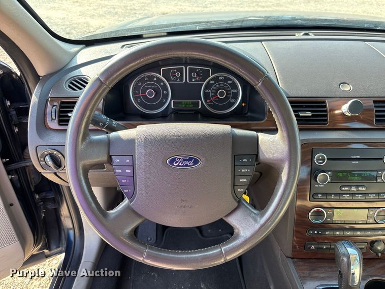 image for item DZ4511 2008 Ford Taurus 