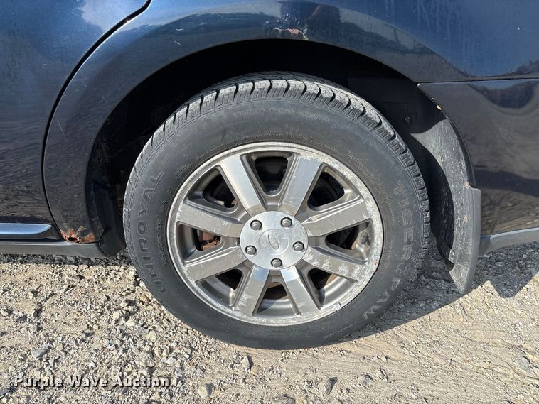 image for item DZ4511 2008 Ford Taurus 