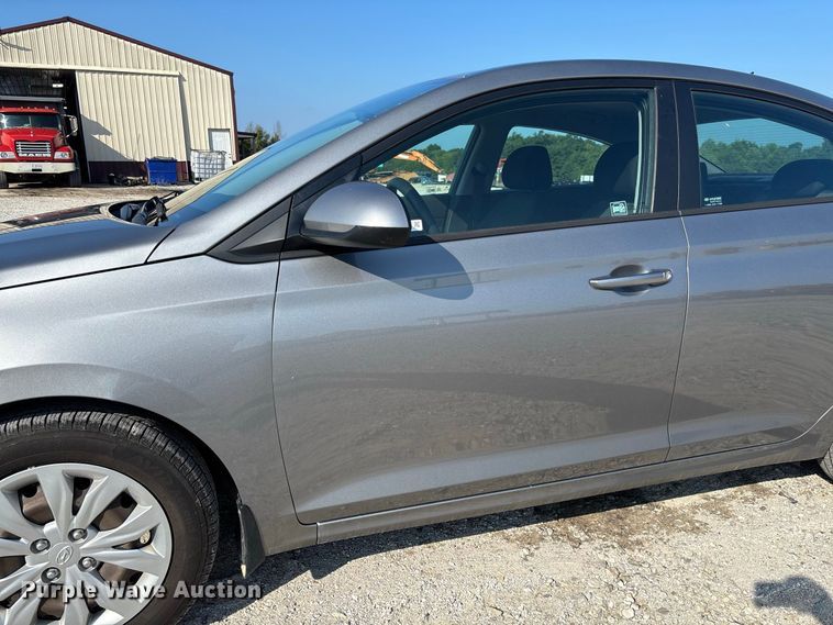 image for item DZ4514 2021 Hyundai Accent 