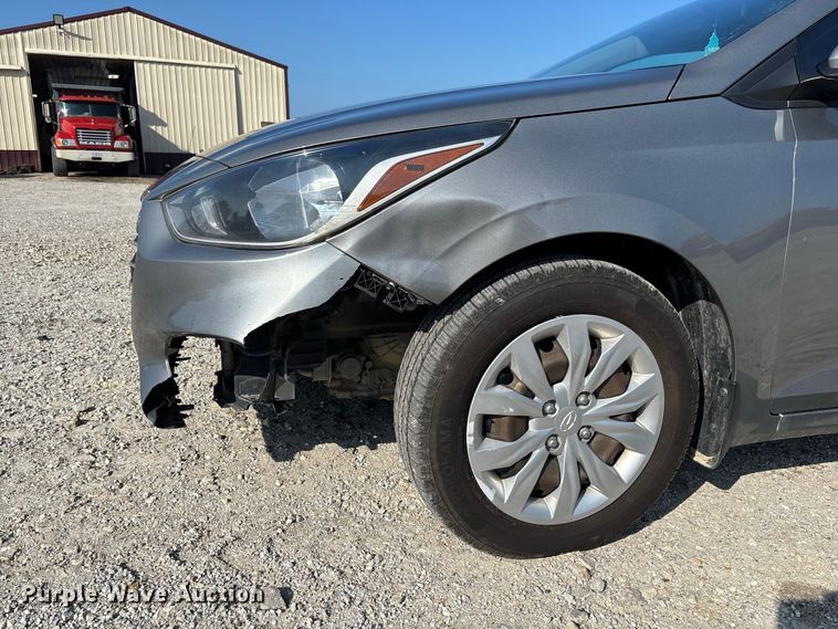 image for item DZ4514 2021 Hyundai Accent 