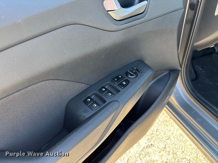 image for item DZ4514 2021 Hyundai Accent 