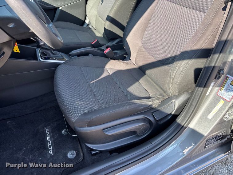 image for item DZ4514 2021 Hyundai Accent 