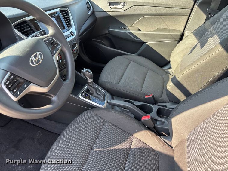 image for item DZ4514 2021 Hyundai Accent 