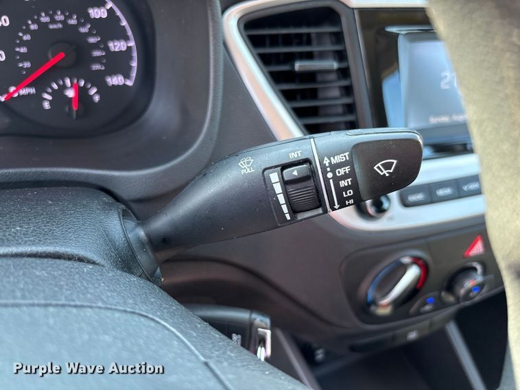 image for item DZ4514 2021 Hyundai Accent 