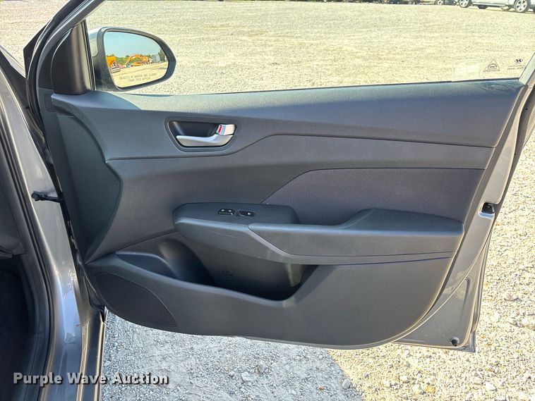 image for item DZ4514 2021 Hyundai Accent 