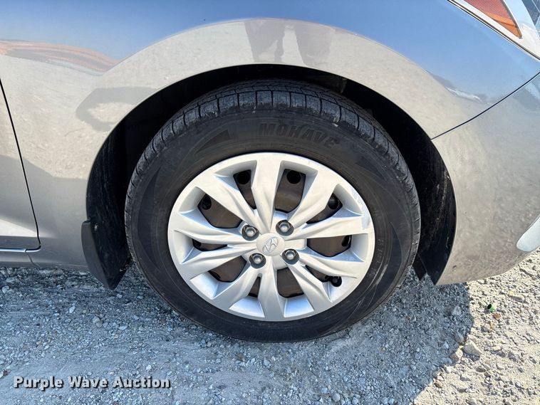 image for item DZ4514 2021 Hyundai Accent 