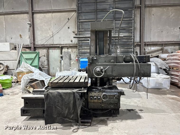 image for item DZ4534 1979 Shibaura BZ-8 horizontal boring mill