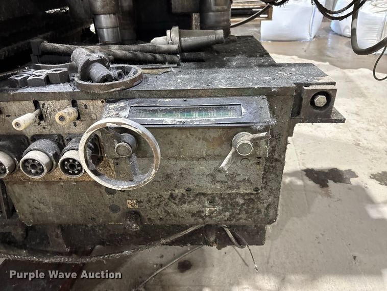 image for item DZ4534 1979 Shibaura BZ-8 horizontal boring mill