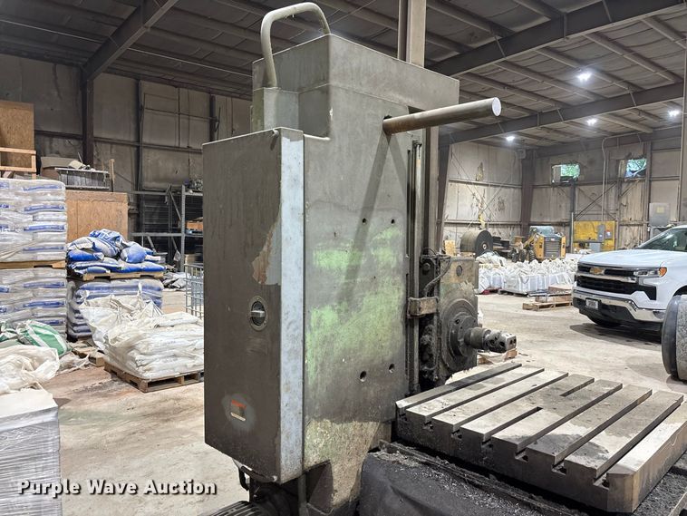 image for item DZ4534 1979 Shibaura BZ-8 horizontal boring mill