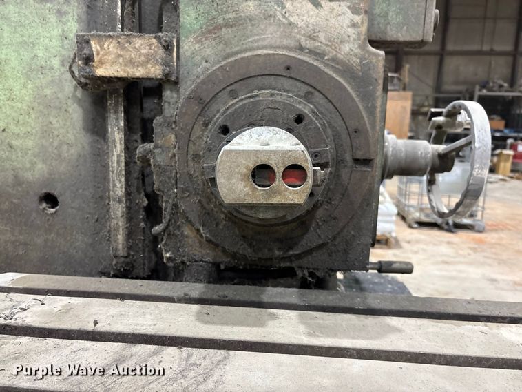 image for item DZ4534 1979 Shibaura BZ-8 horizontal boring mill