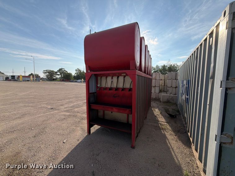 image for item EA0371 Oil distribution stand