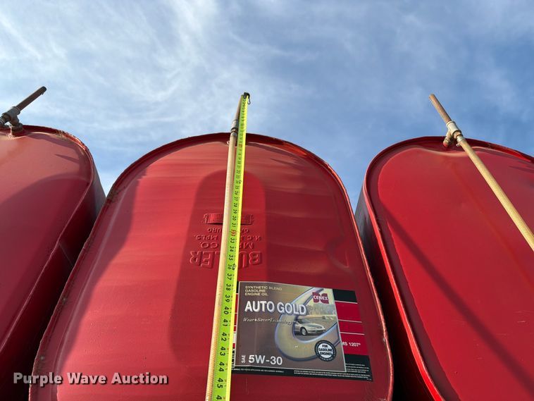 image for item EA0371 Oil distribution stand
