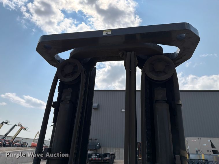 image for item EA0373 2015 Nissan PF70 forklift