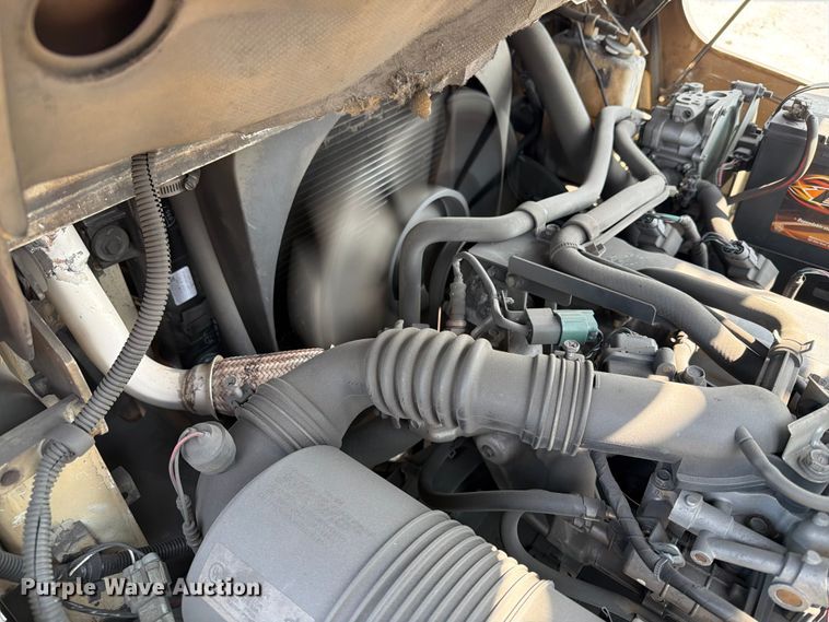 image for item EA0373 2015 Nissan PF70 forklift