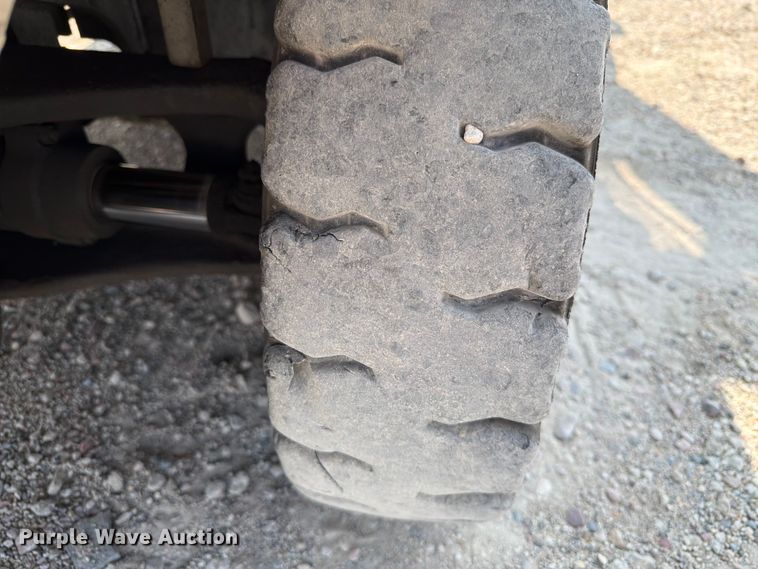 image for item EA0373 2015 Nissan PF70 forklift