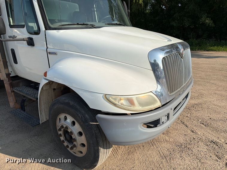 image for item EA0380 2009 International DuraStar 4300 sewer jetter truck