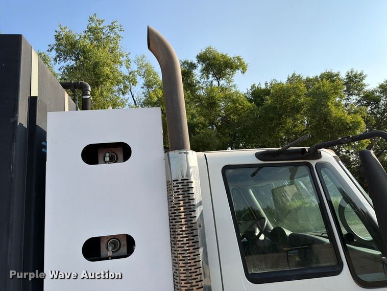 image for item EA0380 2009 International DuraStar 4300 sewer jetter truck