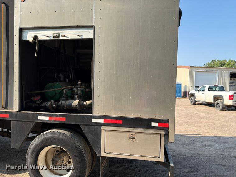 image for item EA0380 2009 International DuraStar 4300 sewer jetter truck