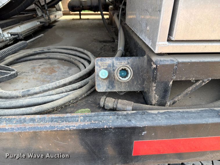 image for item EA0380 2009 International DuraStar 4300 sewer jetter truck