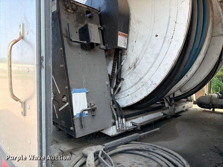 image for item EA0380 2009 International DuraStar 4300 sewer jetter truck