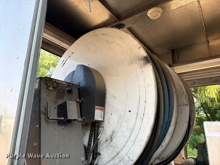 image for item EA0380 2009 International DuraStar 4300 sewer jetter truck