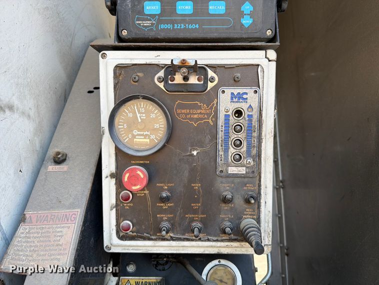 image for item EA0380 2009 International DuraStar 4300 sewer jetter truck