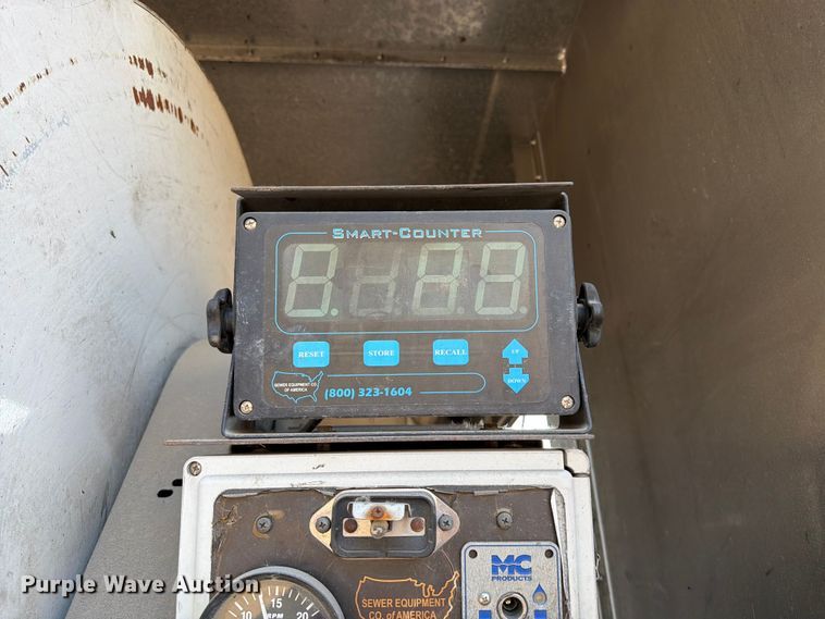 image for item EA0380 2009 International DuraStar 4300 sewer jetter truck