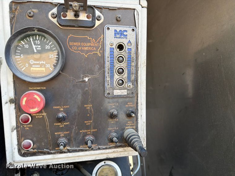 image for item EA0380 2009 International DuraStar 4300 sewer jetter truck