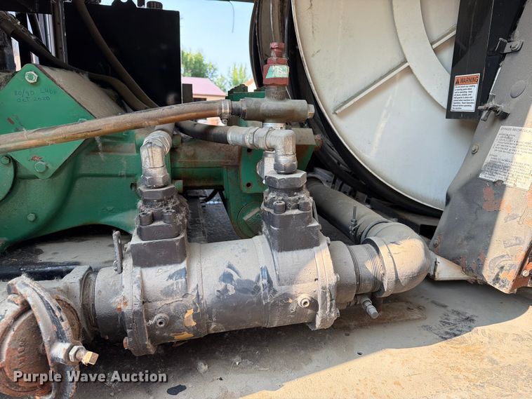 image for item EA0380 2009 International DuraStar 4300 sewer jetter truck
