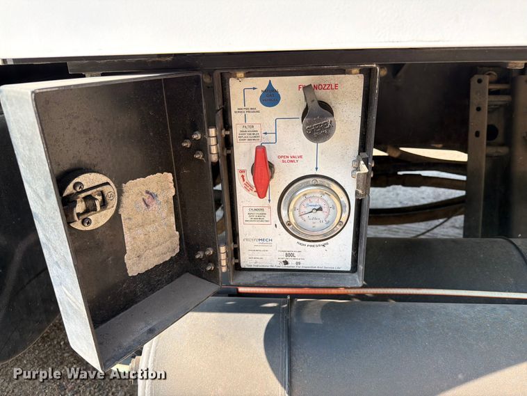 image for item EA0380 2009 International DuraStar 4300 sewer jetter truck