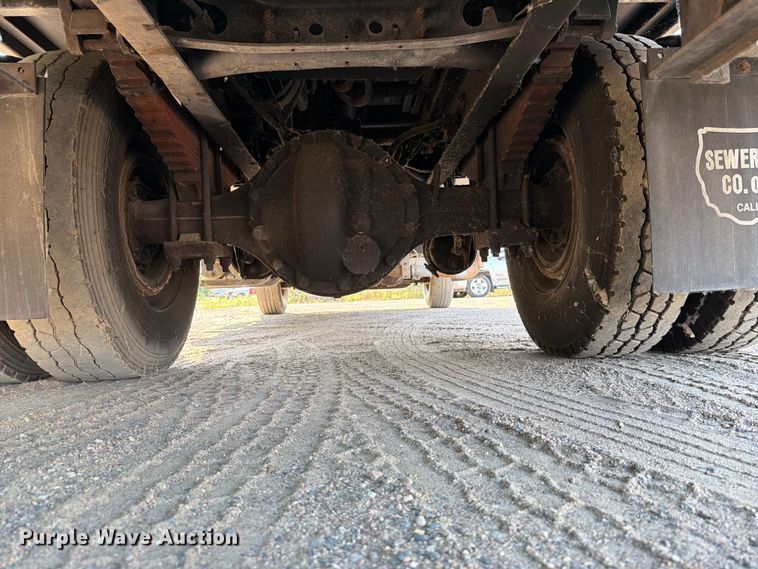 image for item EA0380 2009 International DuraStar 4300 sewer jetter truck